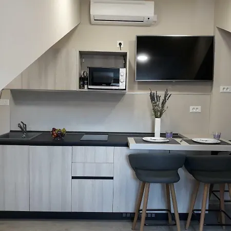 Center Dalu Apartman *